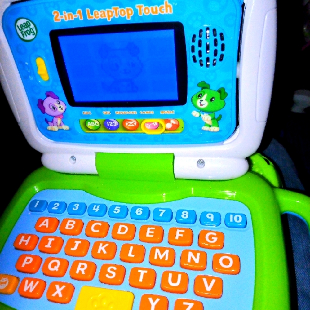 Leap Frog 2 In 1 Learn And Touch Tablet